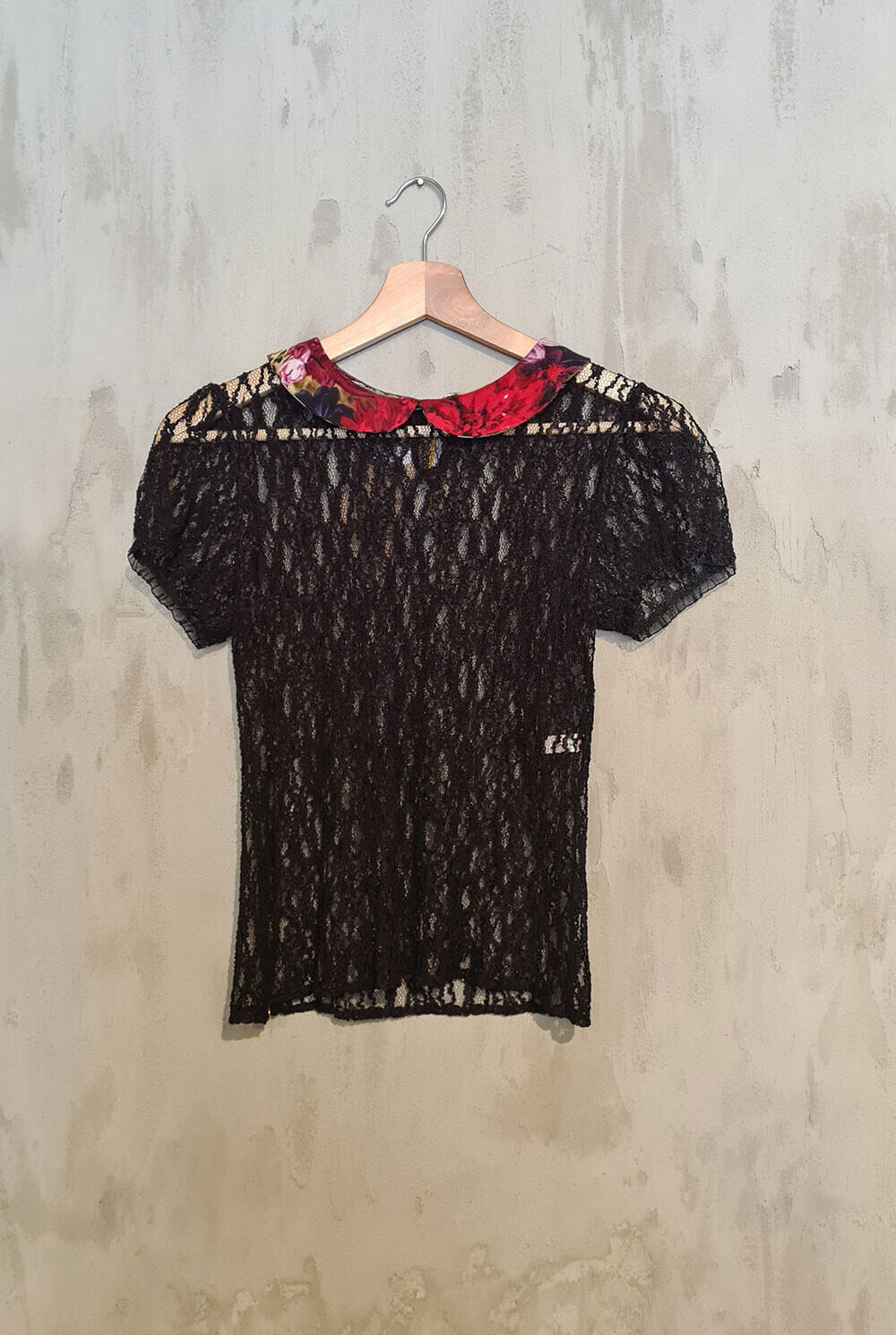 Blusa-LA-CASA-DE-GRETA-Talla-S