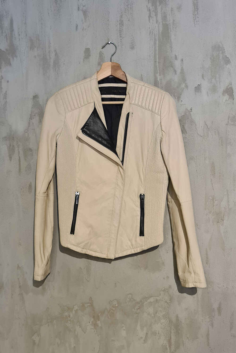 Chaqueta ZARA BASIC Talla M
