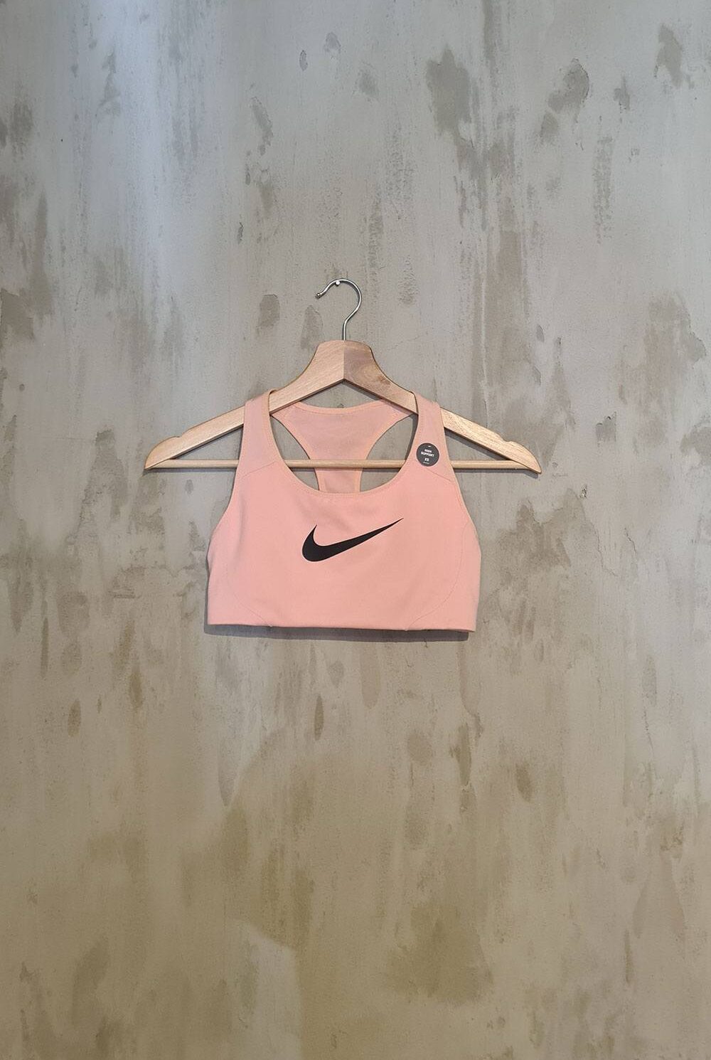 Top-deportivo-NIKE-Talla-XS