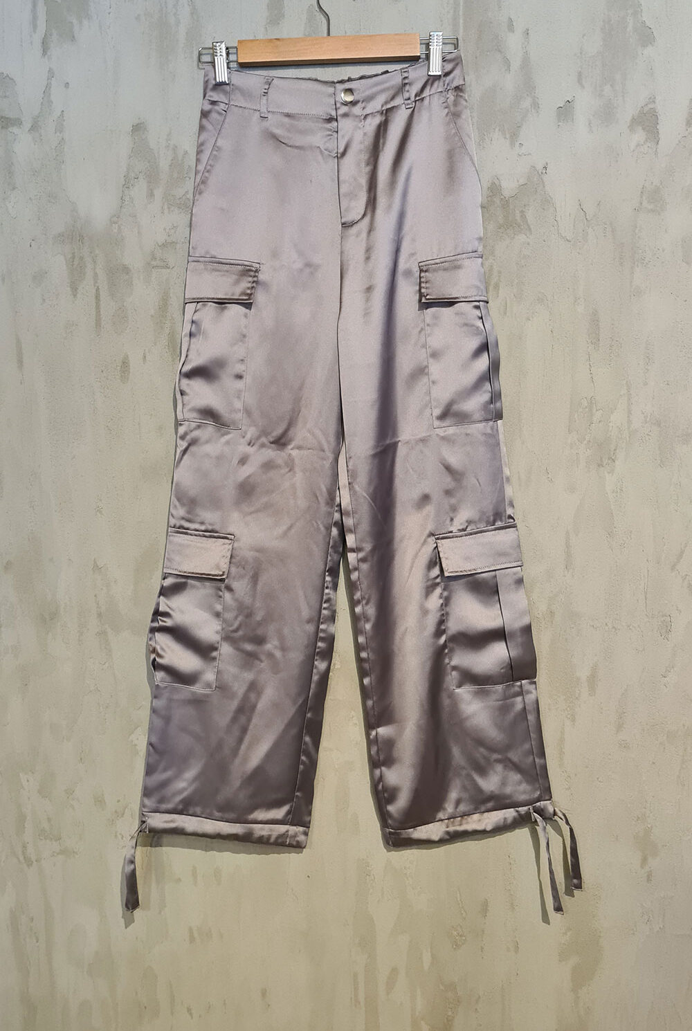 Pantalón STRADIVARIUS Talla 2