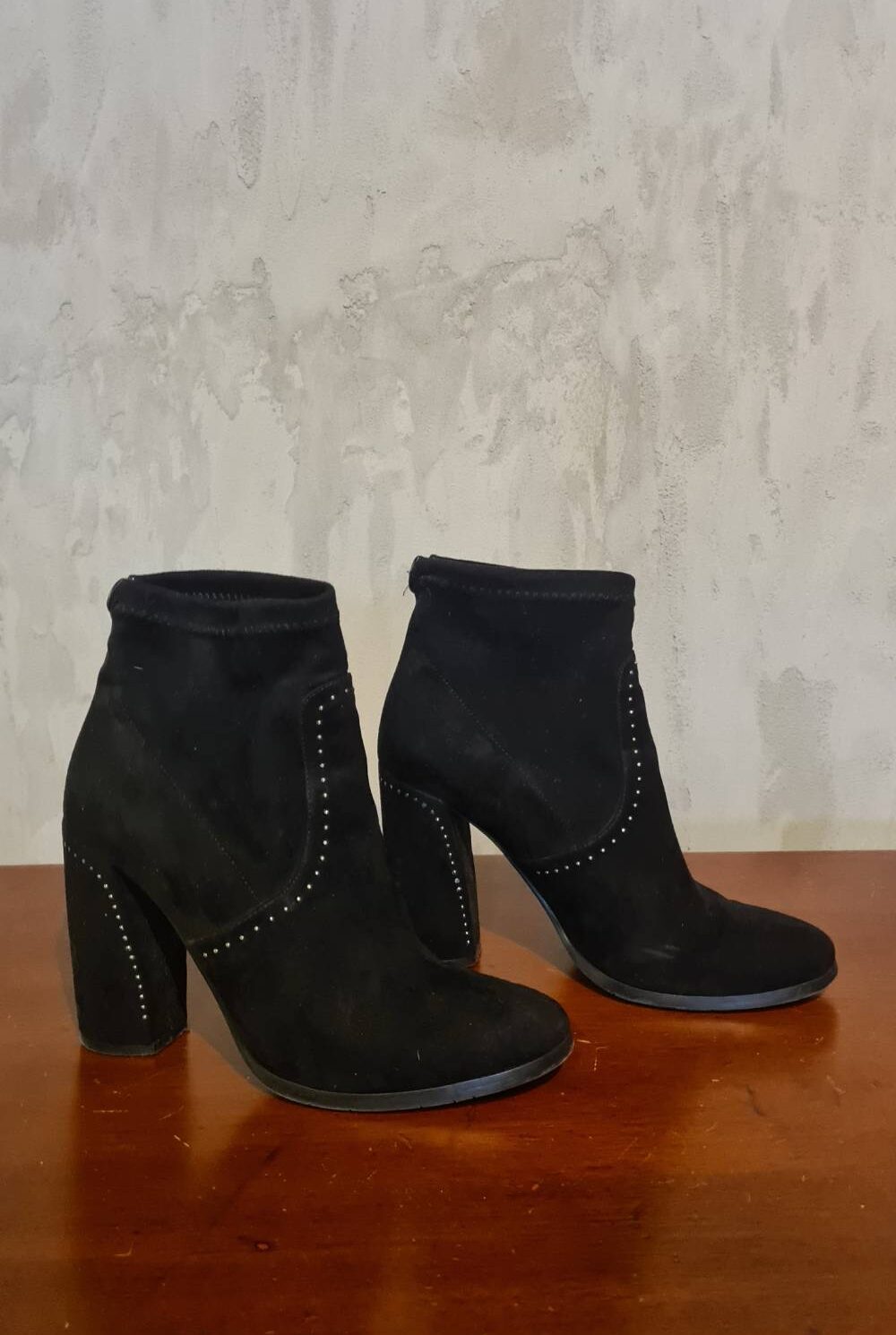 Botines negros ante con taches EVALUNA Talla 38.5