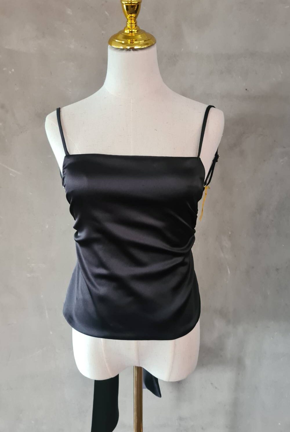 Top negro satin ZARA Talla XS