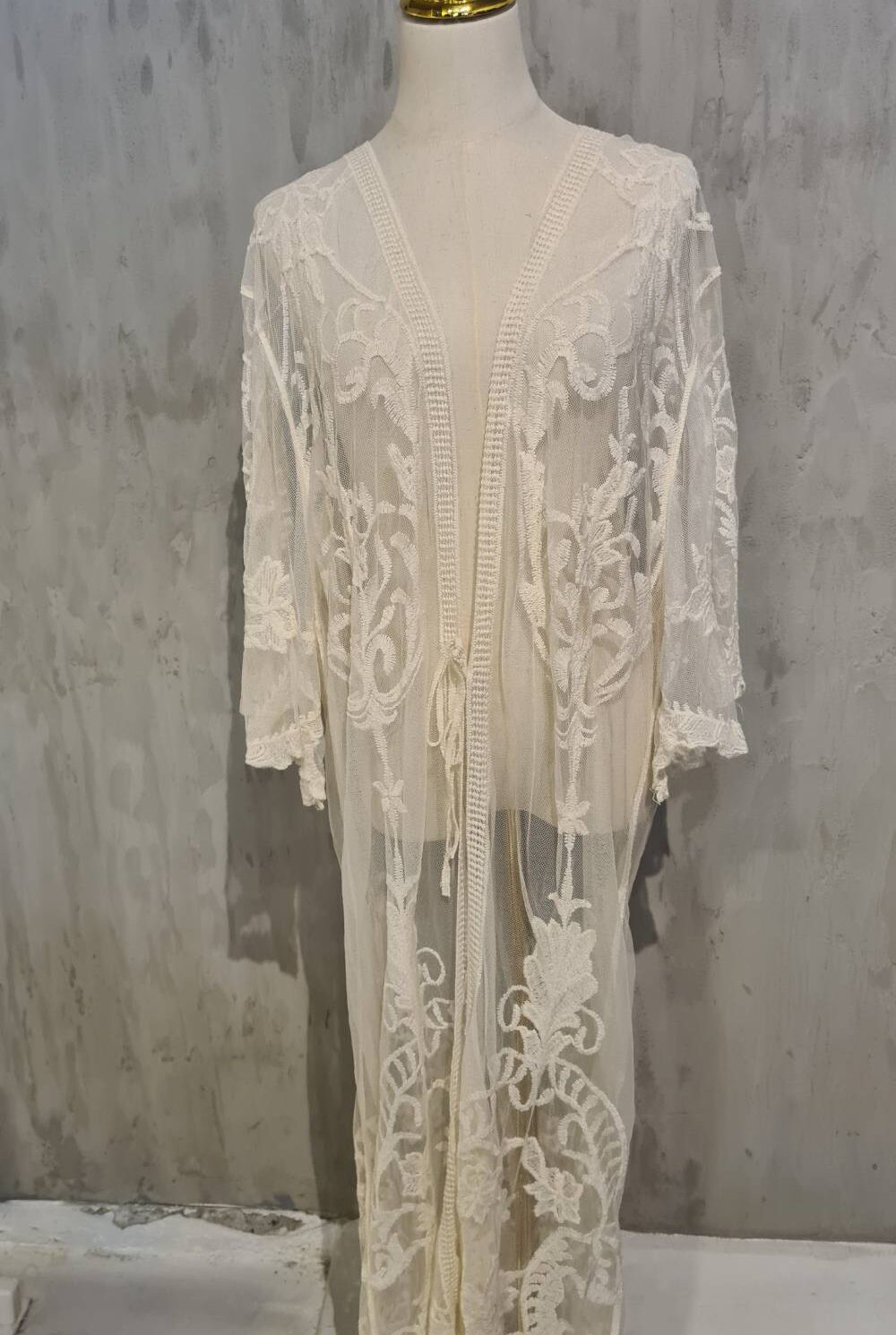 Bata larga de encaje ZAIF