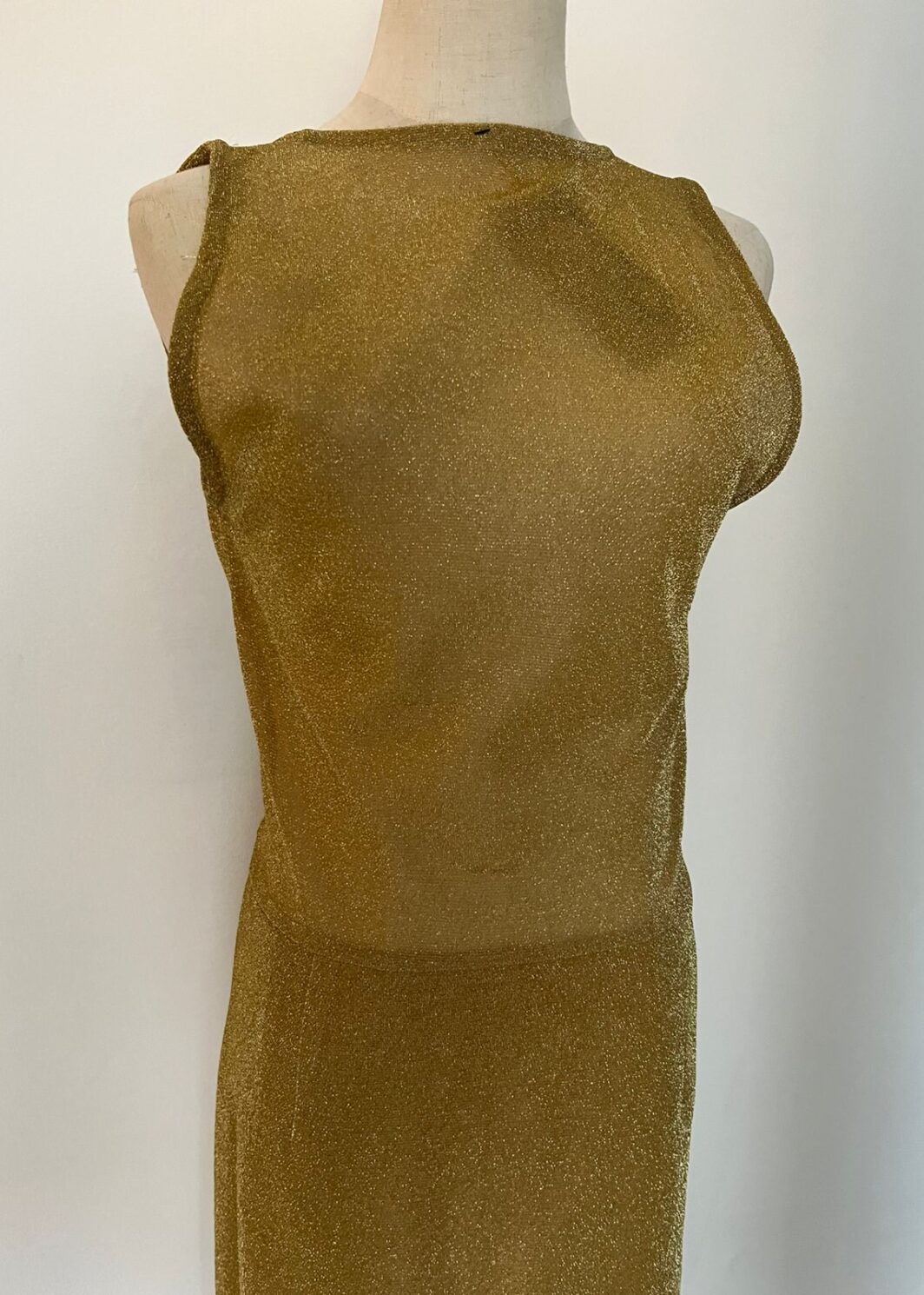 Vestido largo brillante see-trough